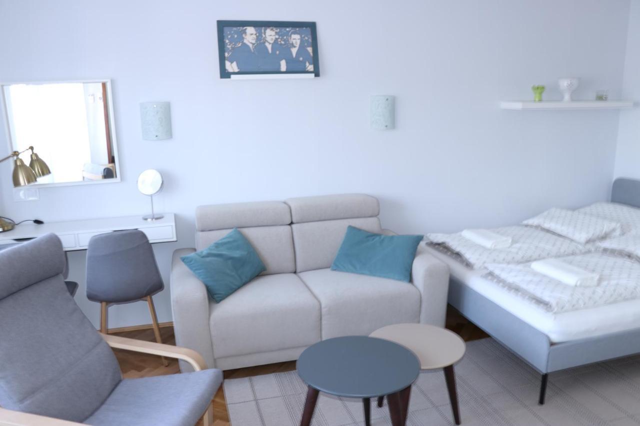 Petofi Apartman Apartment แซแก็ด ภายนอก รูปภาพ