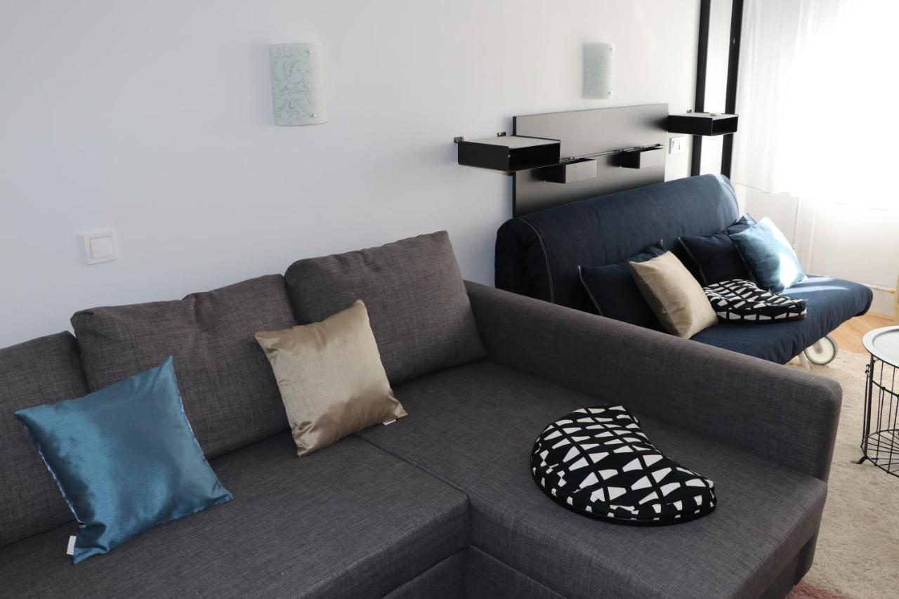 Petofi Apartman Apartment แซแก็ด ภายนอก รูปภาพ