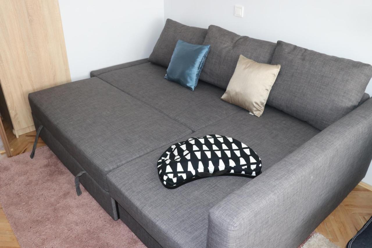 Petofi Apartman Apartment แซแก็ด ภายนอก รูปภาพ